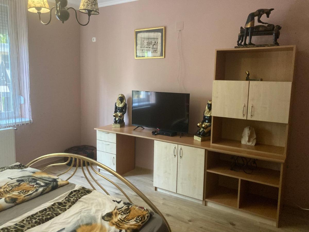 Pentz House Apartment Siofok Bagian luar foto
